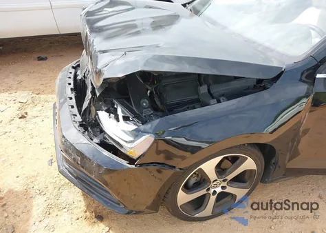 2017 Volkswagen Jetta 1.4T Se z USA, uszkodzony, nr VIN 3VWB67AJ2HM235965